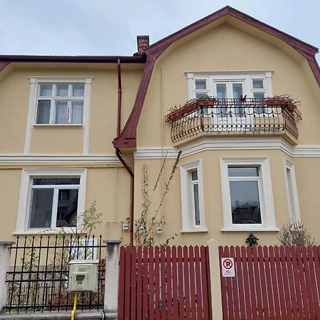 Mirmar - Blumenau Villa Brasov Bagian luar foto
