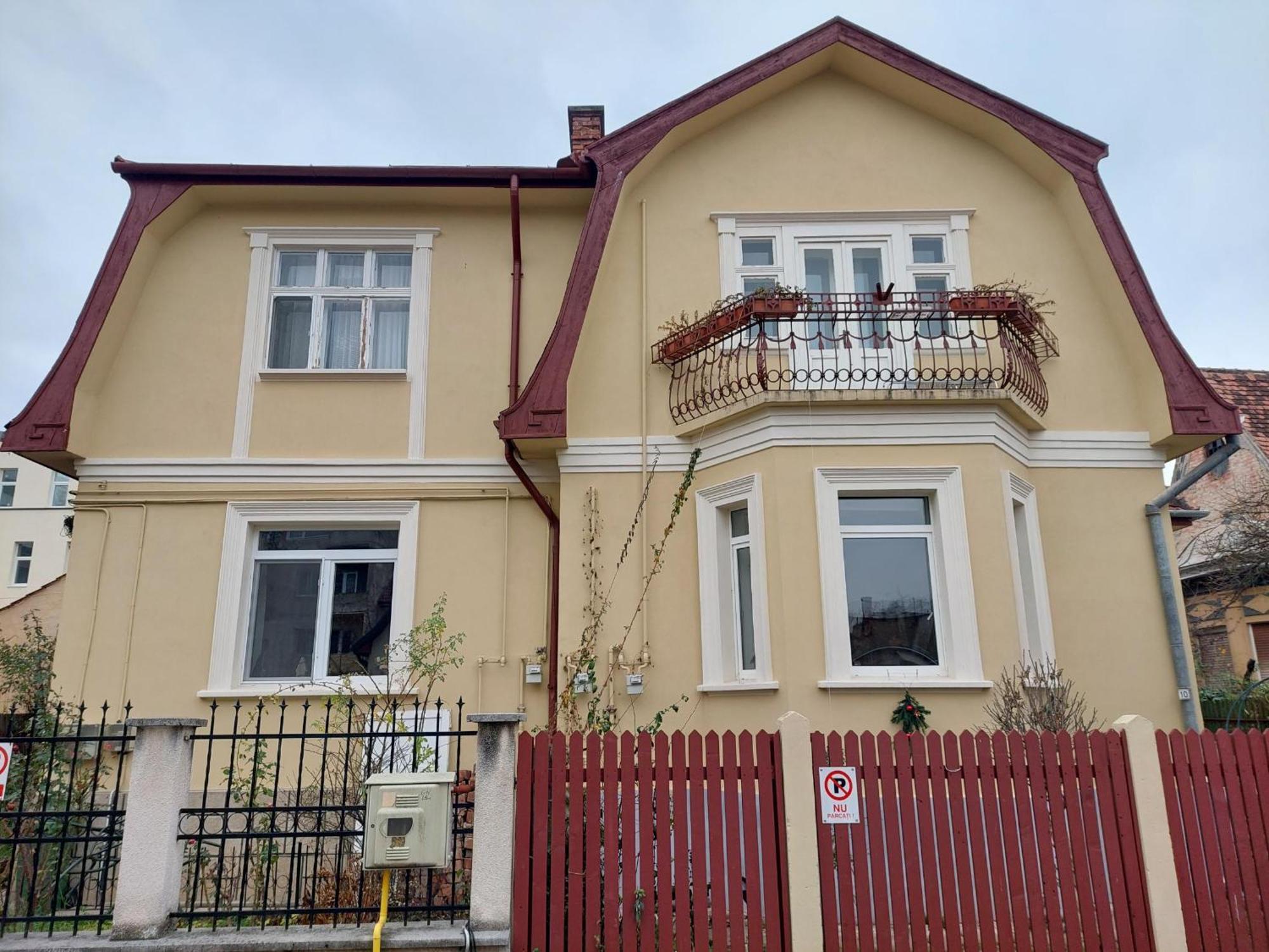 Mirmar - Blumenau Villa Brasov Bagian luar foto